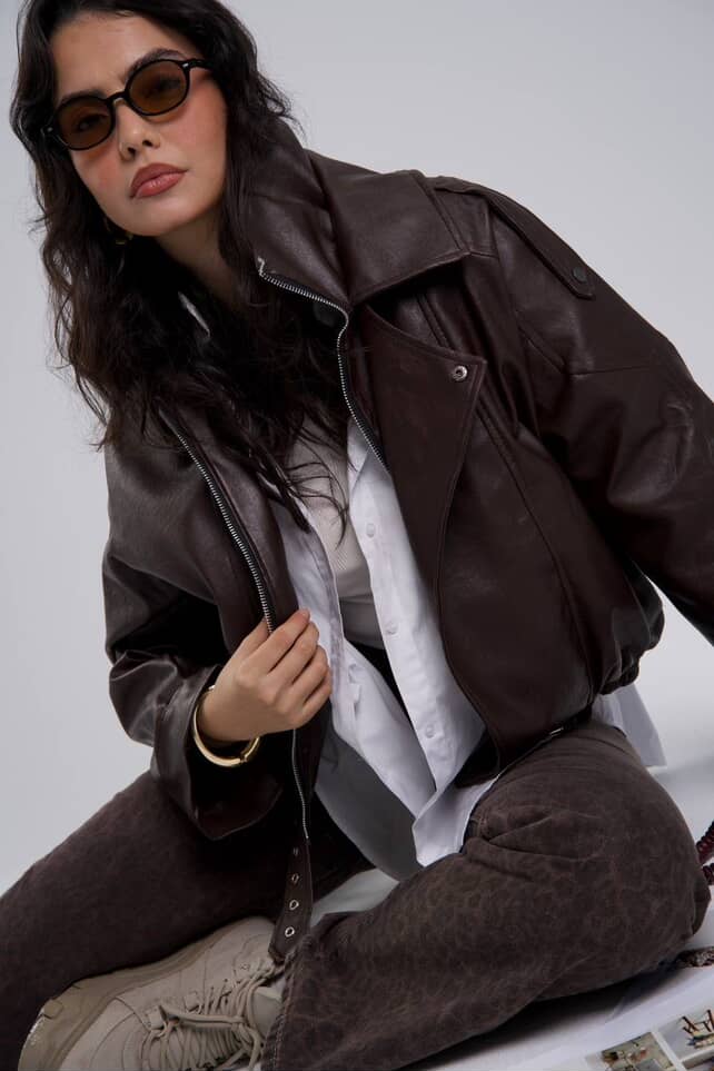 BROWN LEATHER JACKET