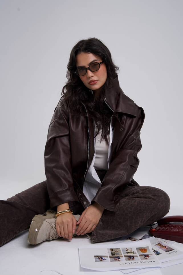 BROWN LEATHER JACKET